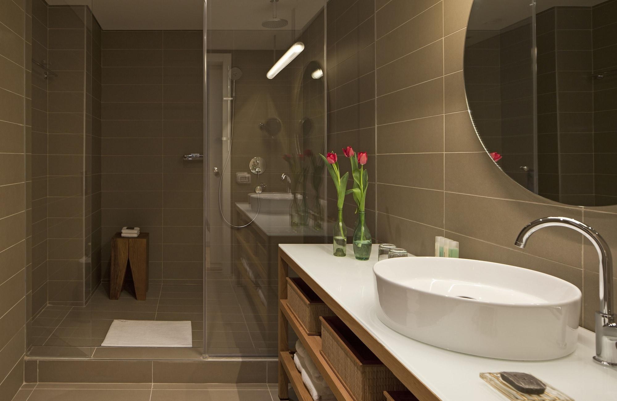 Mendeli Street Hotel By Prima Hotels - 18 Years Plus Tel Aviv Dış mekan fotoğraf