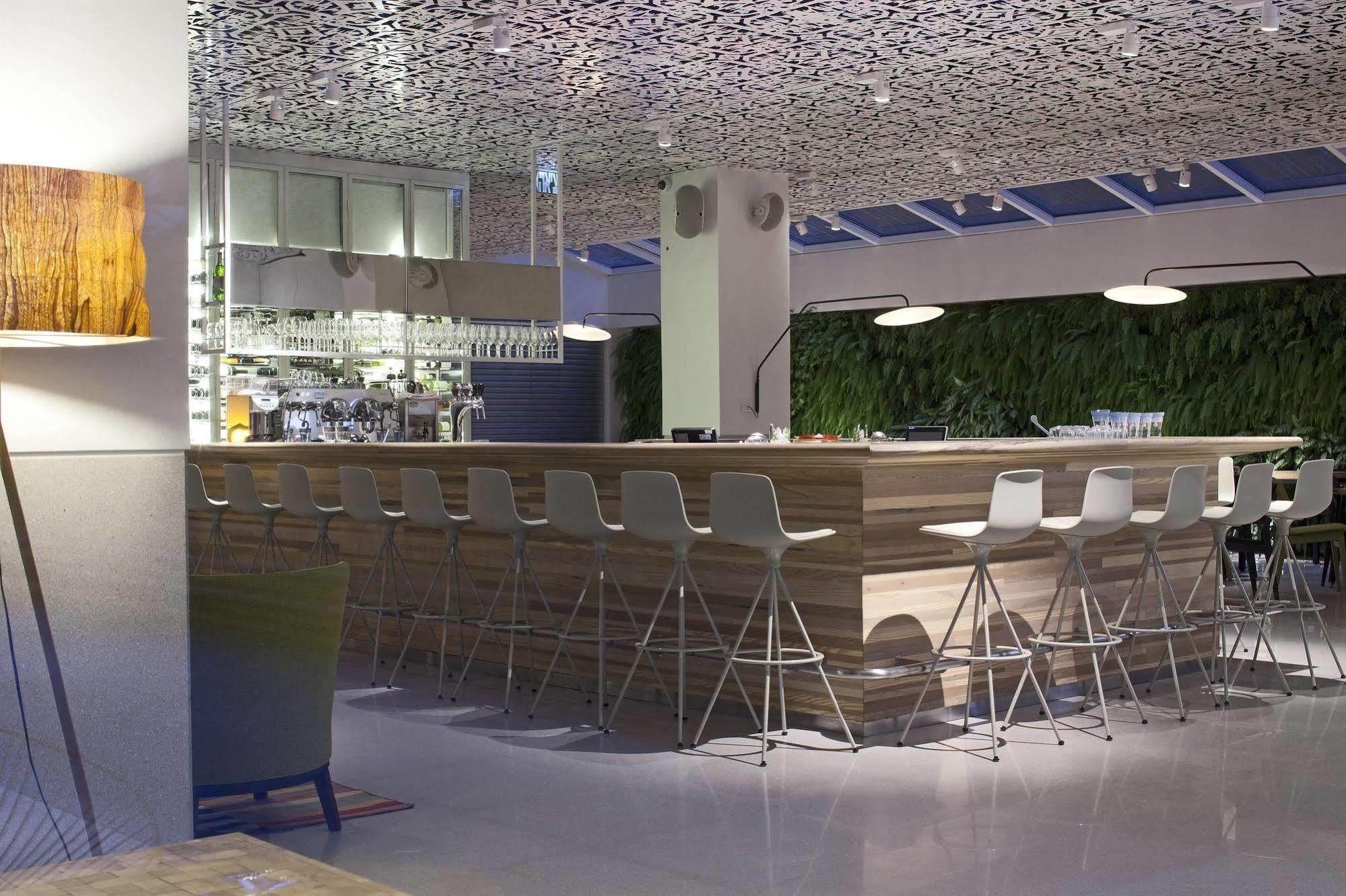Mendeli Street Hotel By Prima Hotels - 18 Years Plus Tel Aviv Dış mekan fotoğraf